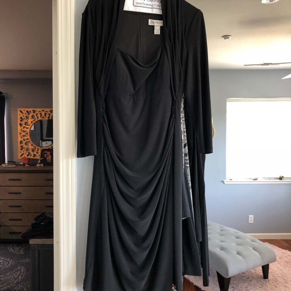 Dress black great for a party!